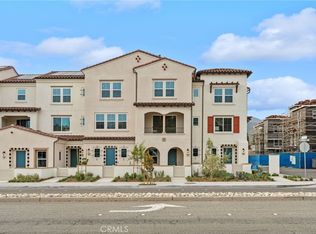 731 E Route 66, Glendora, CA 91740