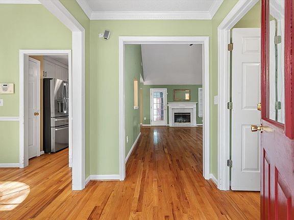 4th image of 2319 Marsh Lake Ct