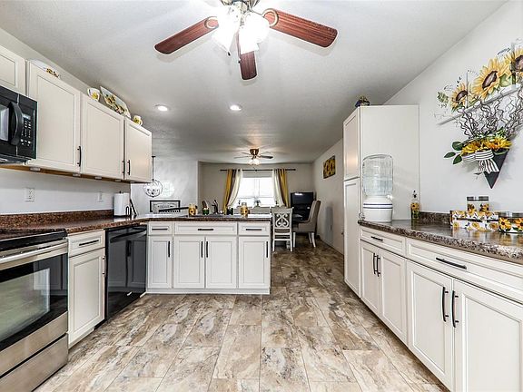 2nd image of 4026 Braden Ave