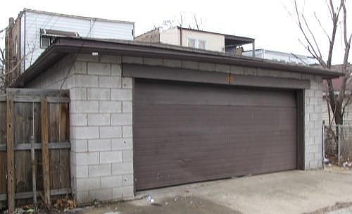 2nd image of 7541 S Dante Ave