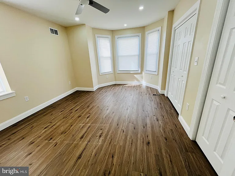 633 S 57th St — Photo 20