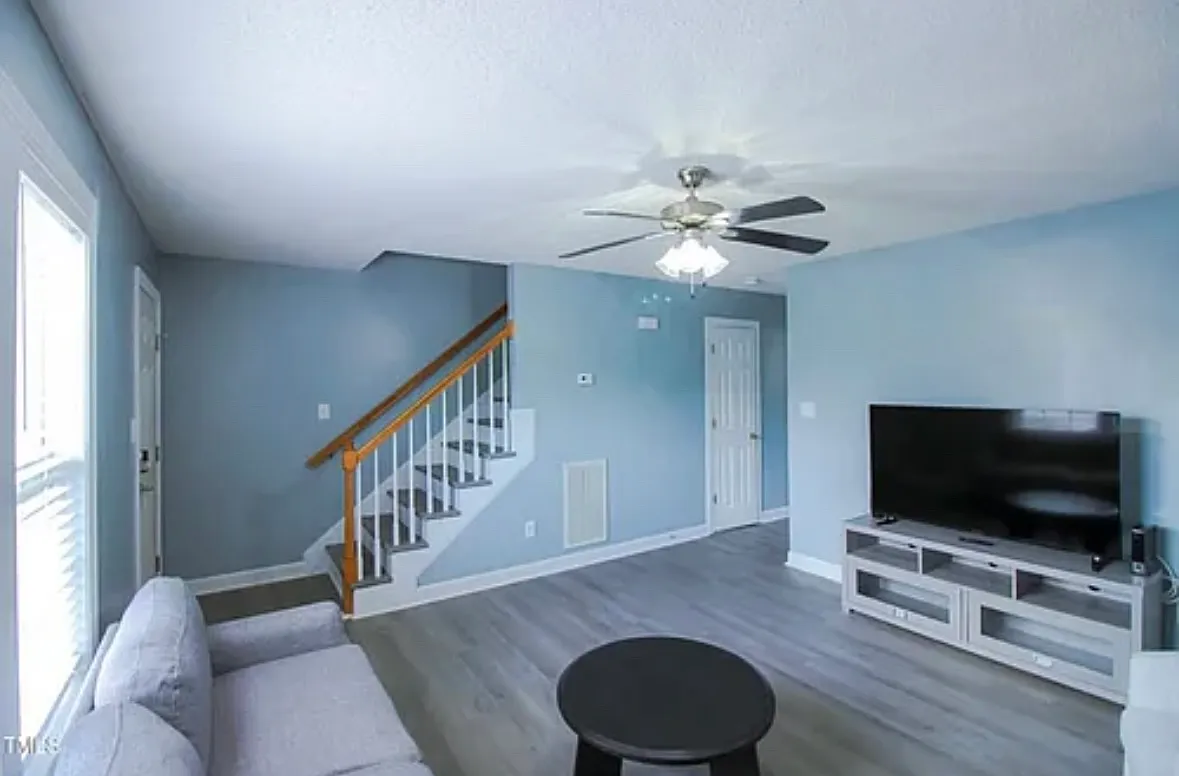 1806 Stroll Cir — Photo 3