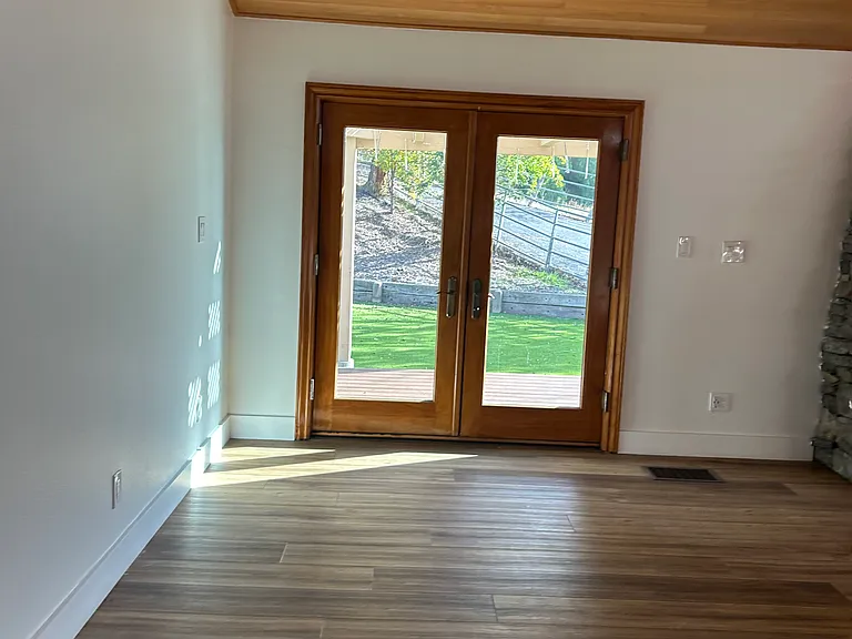 8115 Camino Tassajara — Photo 3