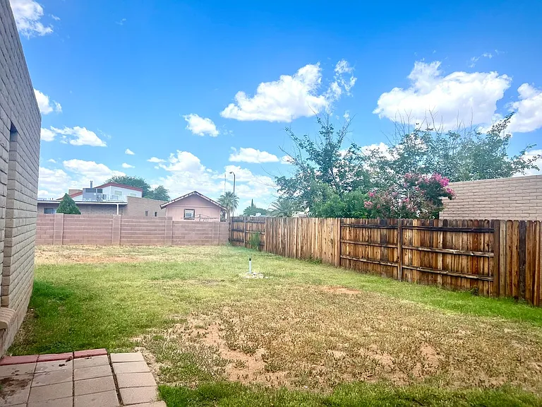 5111 Paseo Las Palmas — Photo 29