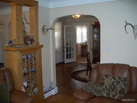 5th image of 2312 Norwalk St