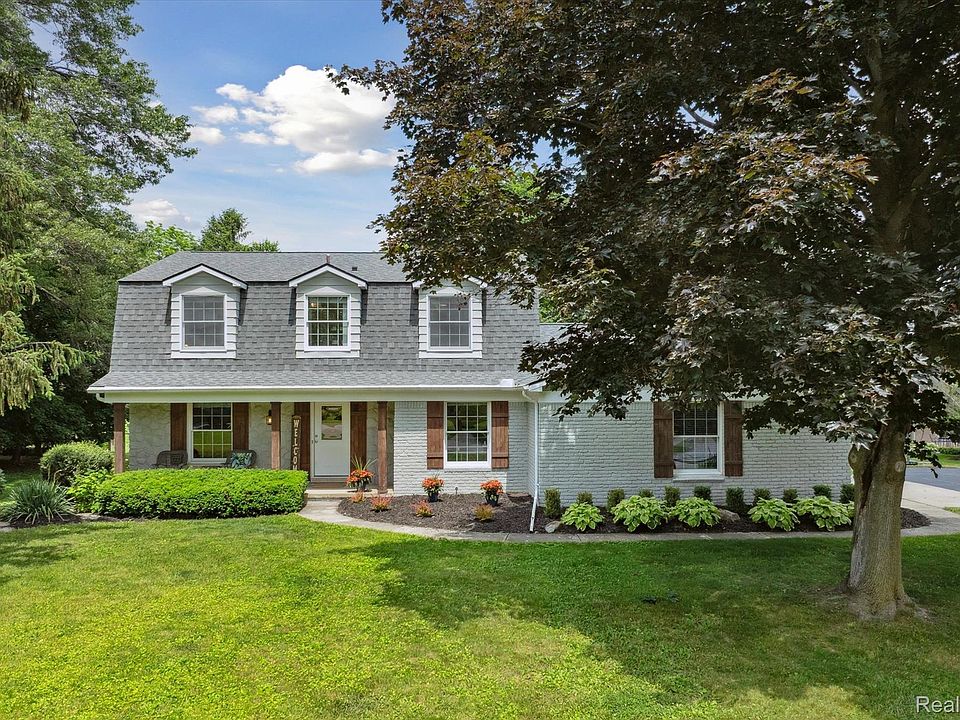 1st image of 21378 Summerside Ct