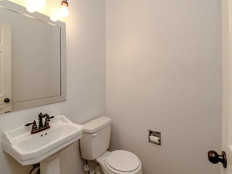 1485 Bobs Hollow Ln — Photo 25