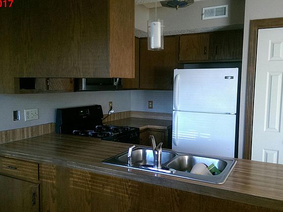 5th image of 5501 S 31st St APT 1