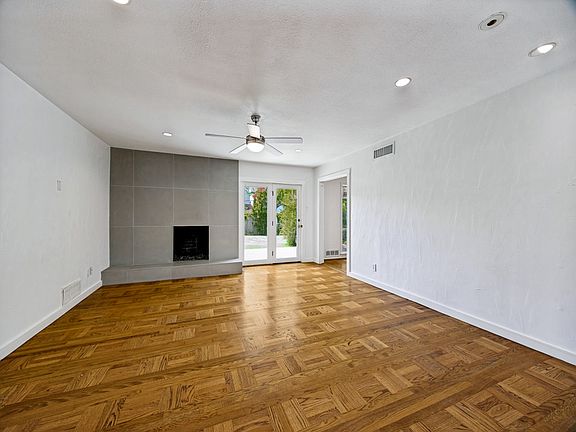 5th image of 5938 Willow Ln