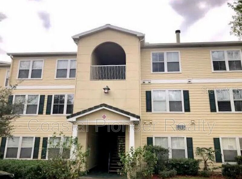 1st image of 18193 Bridle Club Dr #18193