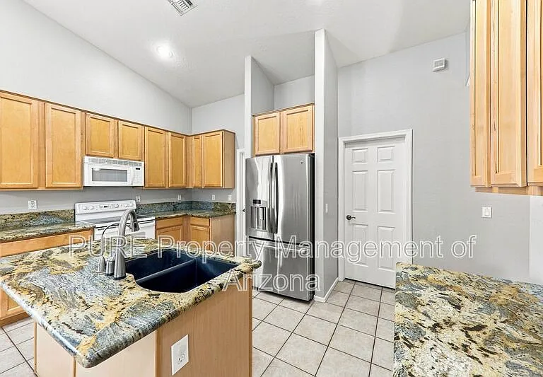 29230 N 50th Pl — Photo 9