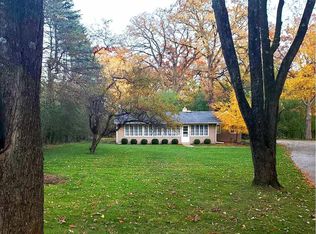 103 W County Line Rd, Barrington, IL 60010