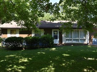 1170 Pump House Rd, Murphysboro, IL 62966