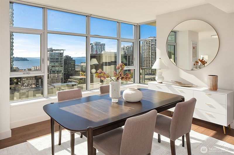 2nd image of 588 Bell Street #1407S
