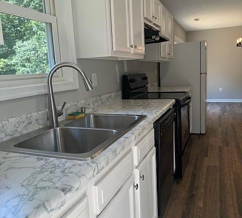 4th image of 81 Oakland Pl