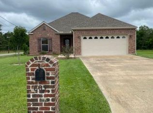 805 Amber Kay Ln, Bridge City, TX 77611