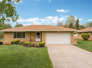 4004 Stary Dr, Parma, OH 44134