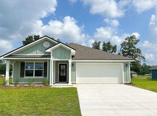 86 Hawthorn Pass, Crawfordville, FL 32327