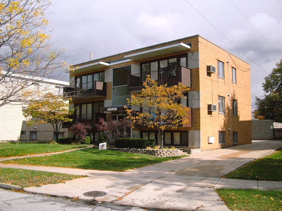 1st image of 17730 Lakeshore Blvd