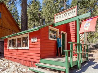 39130 N Shore Dr, Fawnskin, CA 92333