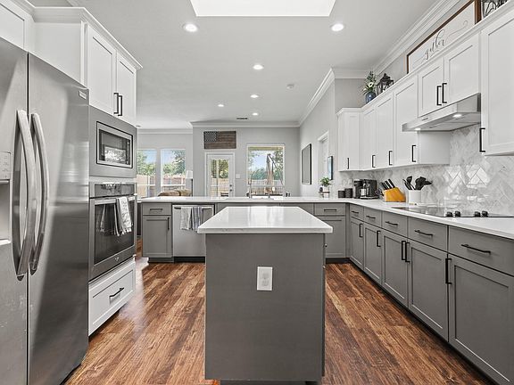 4th image of 1016 Loblolly Pine Dr