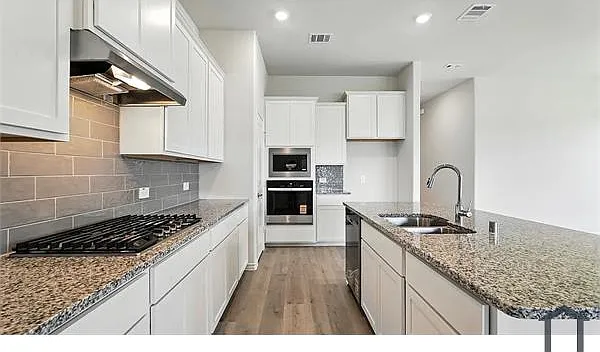 4191 Waldron Trl — Photo 6