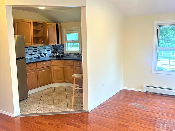 4th image of 14535 133rd Ave