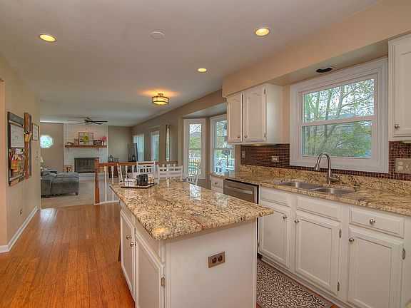 Custom Backsplash, Granite Countertops