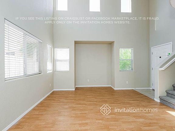 4th image of 942 Cantabria Heights Ave