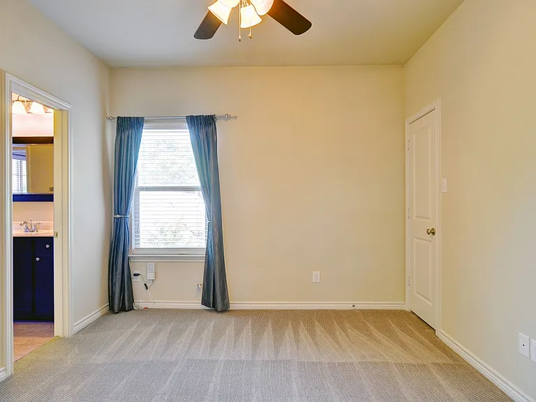 3409 Hamilton Ave — Photo 18