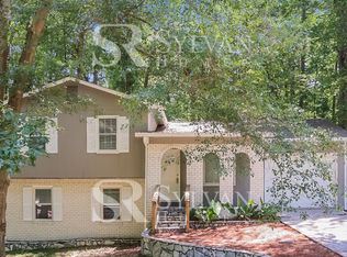16 W Eli Dr, Carrollton, GA 30117