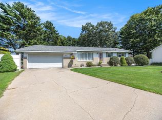 3014 Griesbach St, Norton Shores, MI