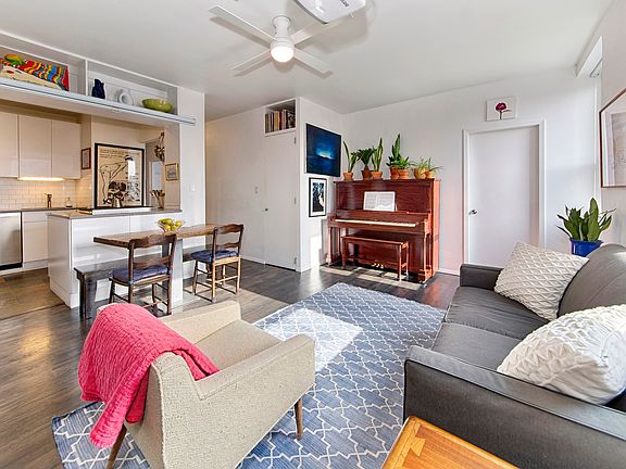 2nd image of 1 Tiffany Pl APT 4E