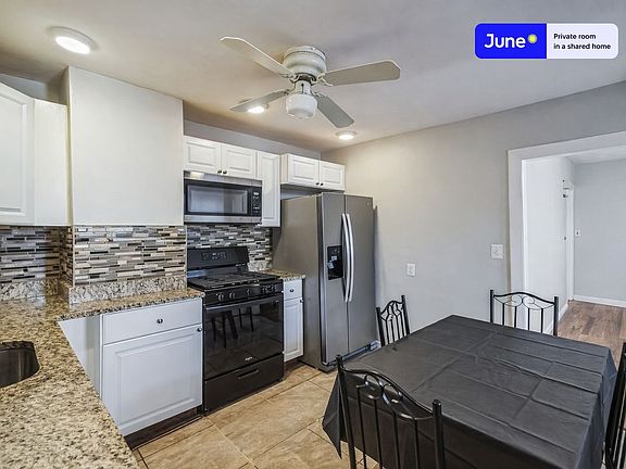 5th image of 94 Spring St #A