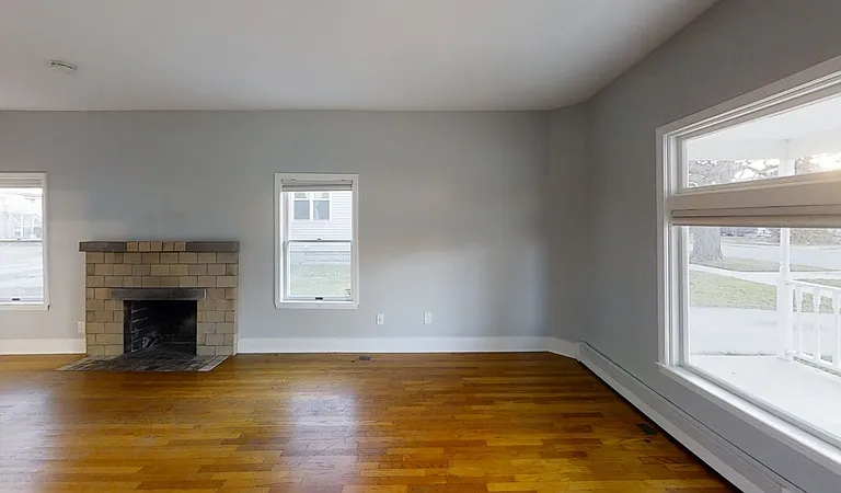 120 N Summit St #1 — Photo 7