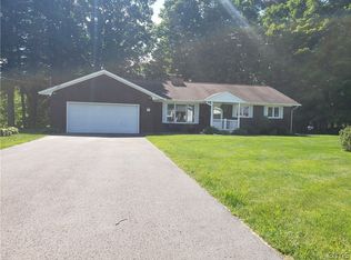 10 Riverside Dr, Camden, NY 13316