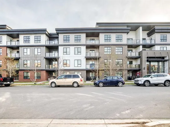 4275 W Norford Ave NW #304, Calgary, AB T3B 6H3