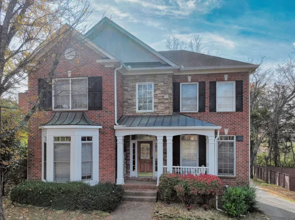 105 Windstar Bay Blvd, Hendersonville, TN 37075