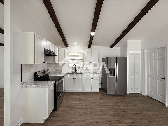 4th image of 4131 Valleyfield St