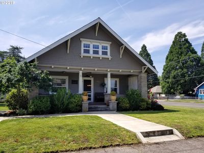 102 E 3rd St, Molalla, OR, 97038