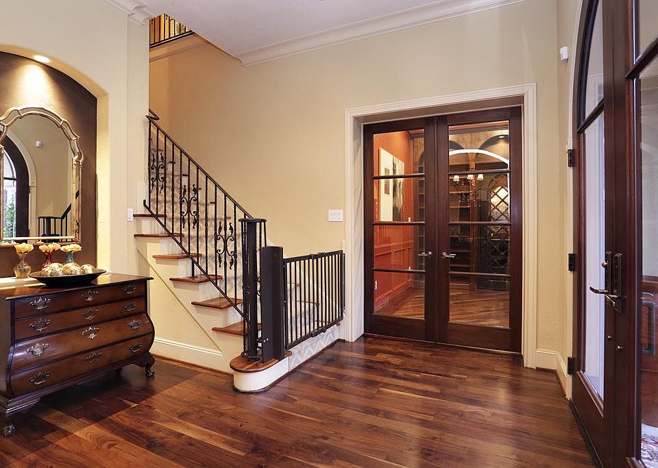 4935 Tilbury Estates Dr, Houston, TX 77056 Zillow