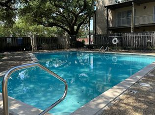 1008 S College Rd APT 113, Lafayette, LA 70503