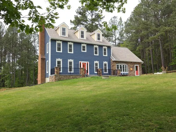 119 Marchant Dr, Fredericksburg, VA 22406