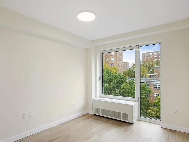 111 E 115th St #4-C — Photo 4