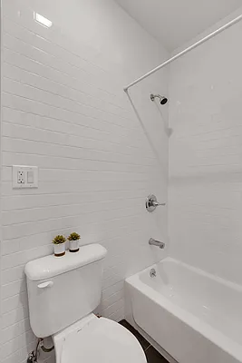 Rented by Compass | media 18