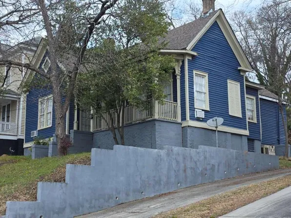 975 Maple St, Macon, GA 31201