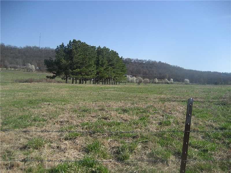 2nd image of 16161 Bill Campbell Rd