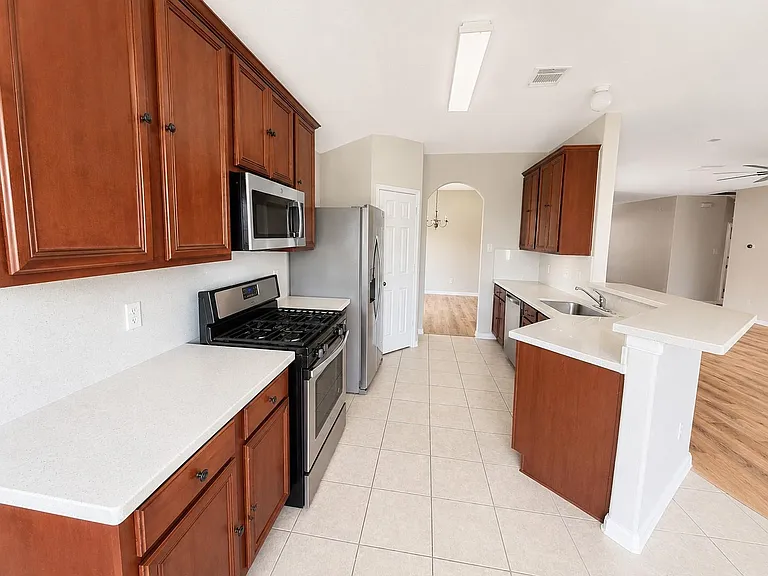 5817 Village Grove Dr — Photo 9