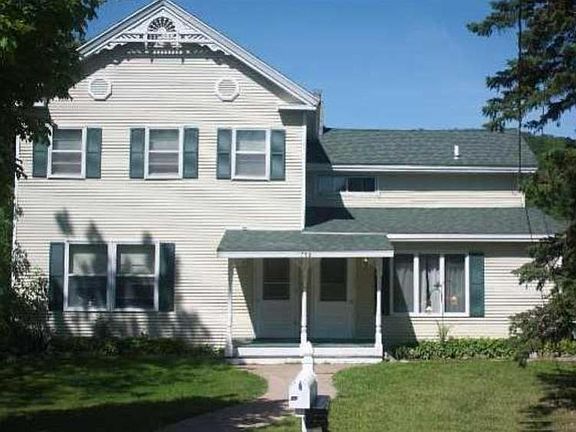 5th image of 719 River St