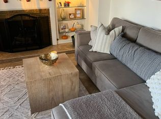 616 Avocado Ave #A, Corona Del Mar, CA 92625